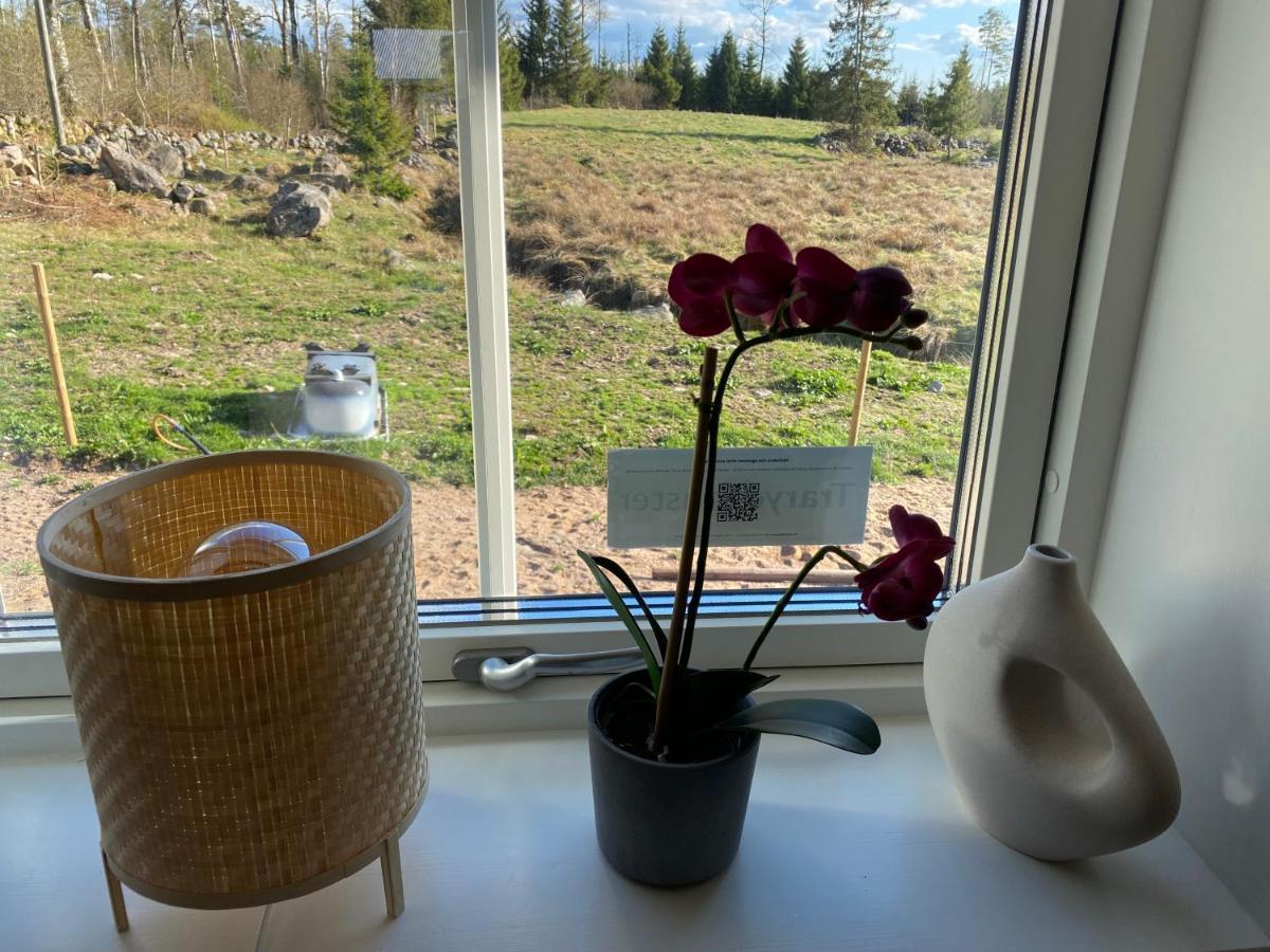 Skog Fegen Naera Ullared Villa Kültér fotó
