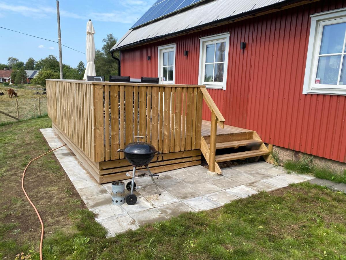 Skog Fegen Naera Ullared Villa Kültér fotó